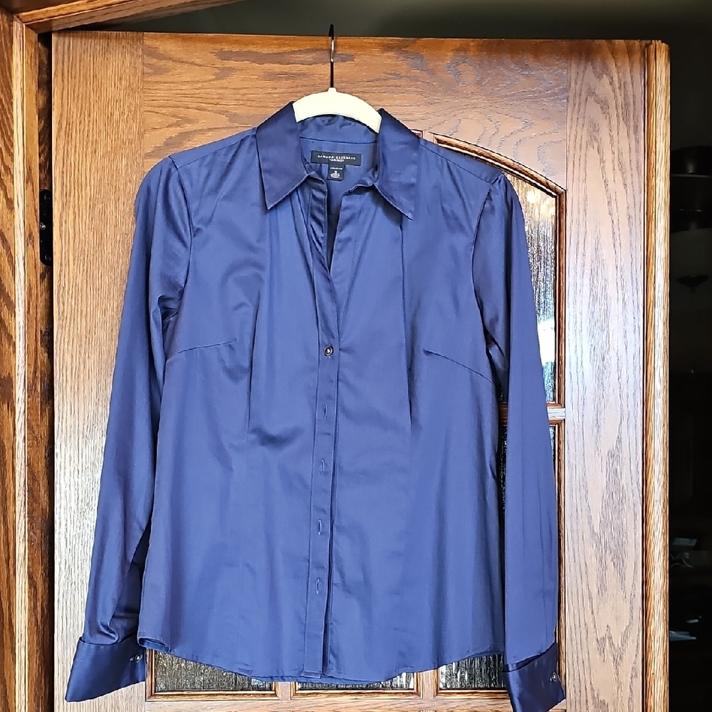 Banana Republic Women's Navy Button-Down Shirt